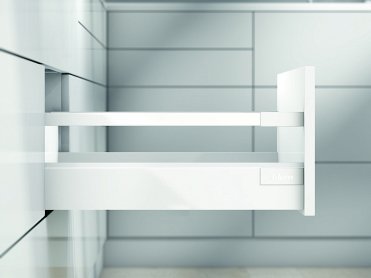 Ящик TANDEMBOX antaro (192х300) с TIP-ON BLUMOTION, под саморезы, бел., вес ящика до 10 кг